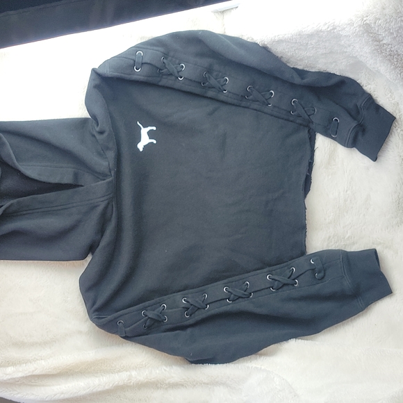 PINK crop hoodie! - Picture 2 of 6